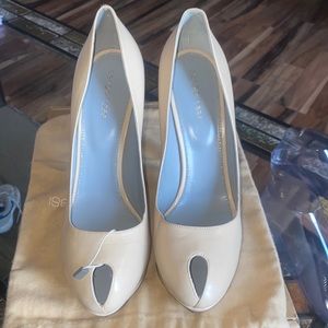 SERGIO ROSSI Beautiful cream 5inch heels